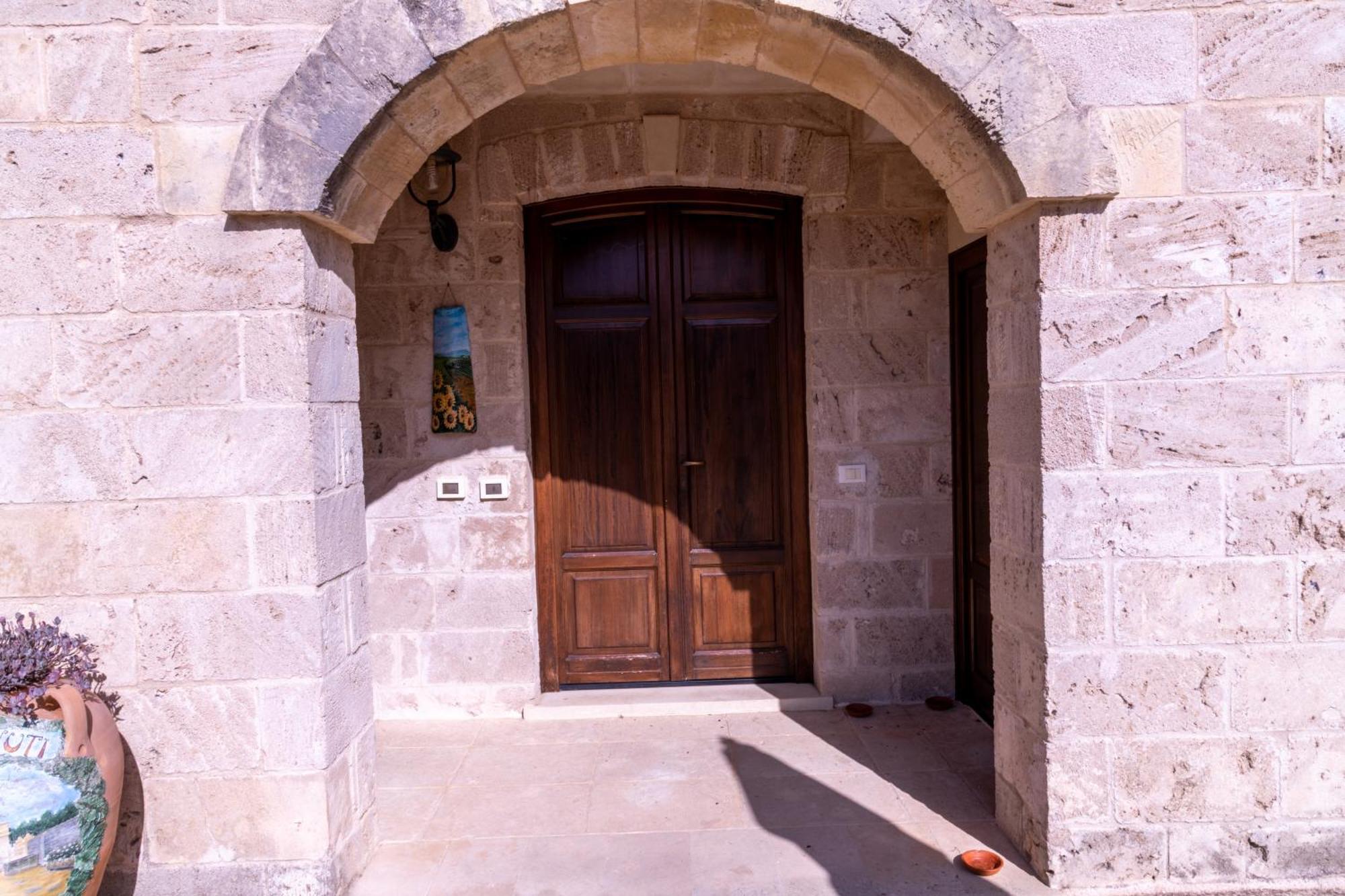 Masseria Caliani ボルガニェ エクステリア 写真